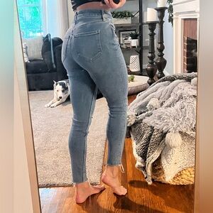 Old Navy Light Blue Women's Skinny Jeans